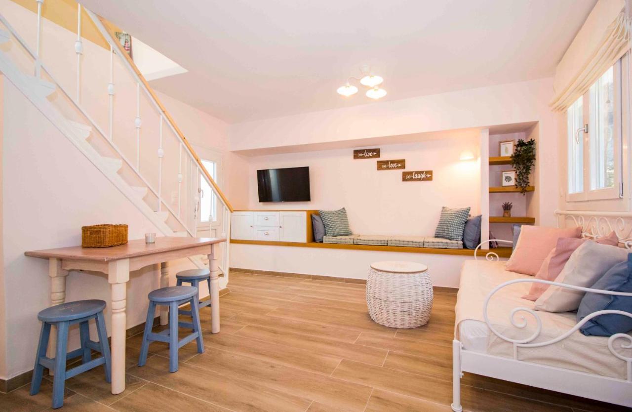 Cosy House In The Heart Of Holiday home Gythio
